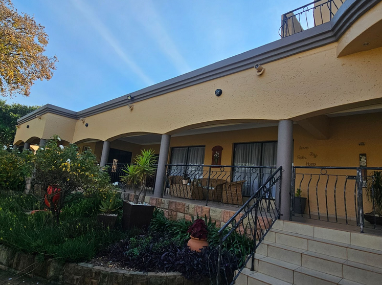 Why Winter Is the Best Time for Exterior Painting in South Africa